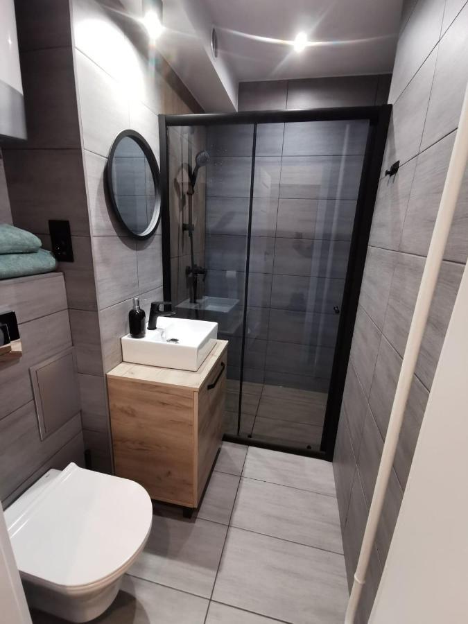 Apartament Apartment เชสโตฮอวา ภายนอก รูปภาพ