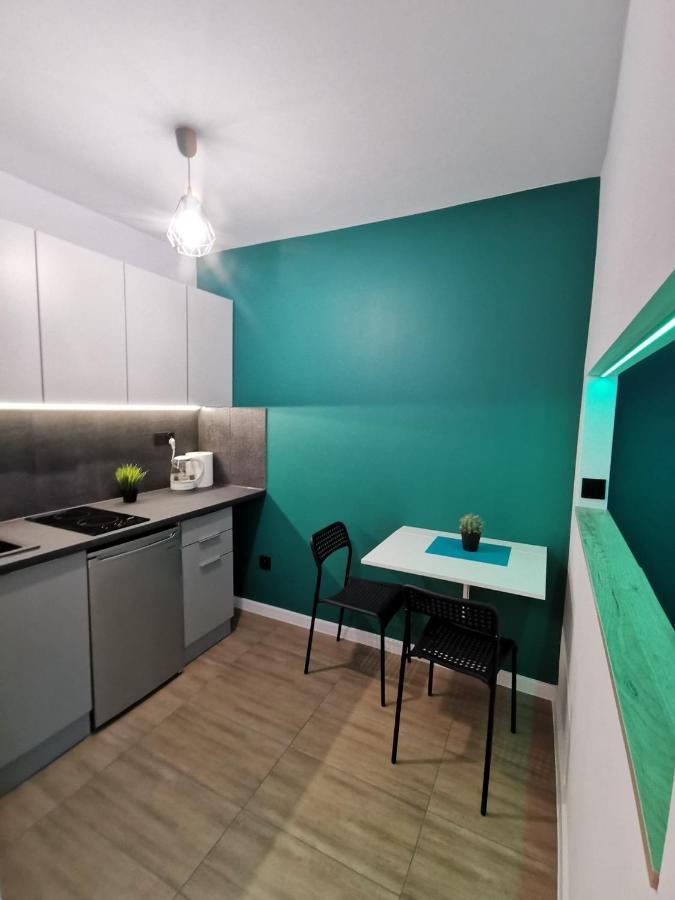 Apartament Apartment เชสโตฮอวา ภายนอก รูปภาพ